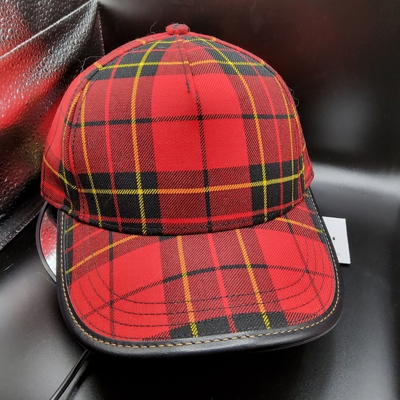 COACH TARTAN PLAID PRINT BASEBALL HAT - Picture 3 of 3